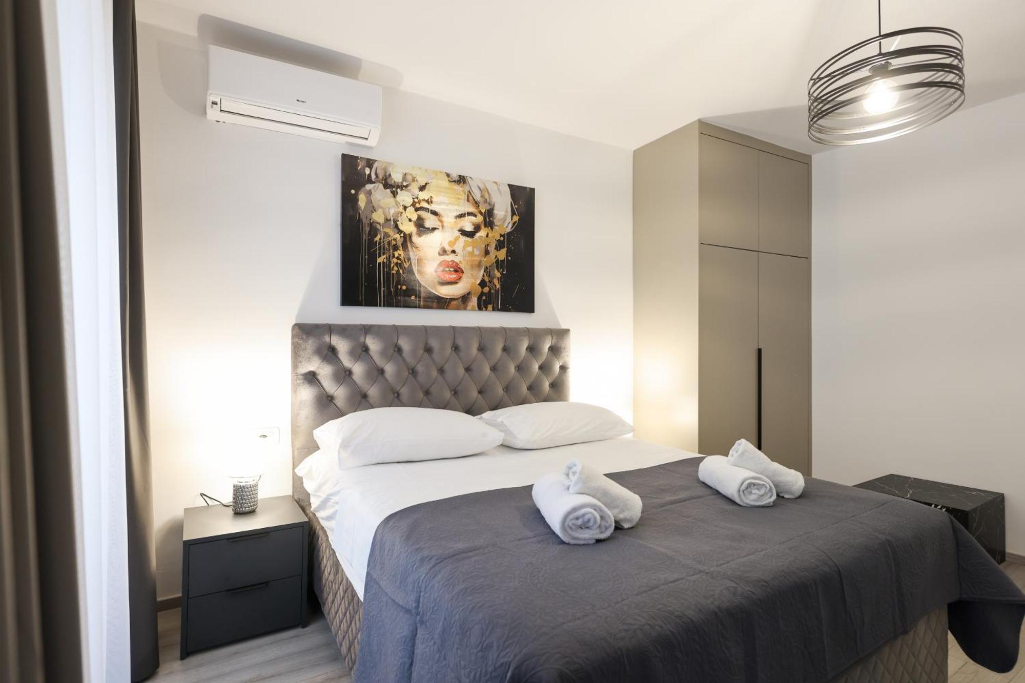 Classy Apartments In City Centar Zadar Exterior photo